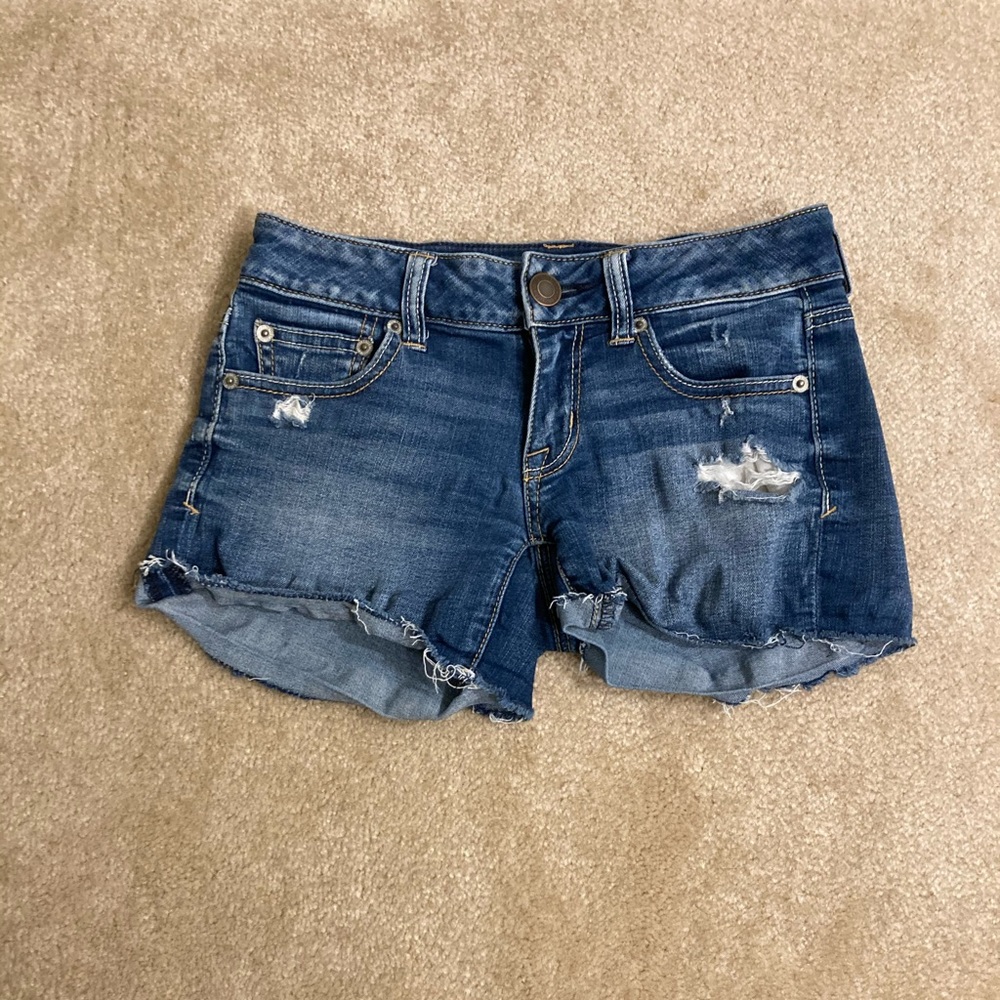 American Eagle Super Stretch Shorts Women’s Size 0.